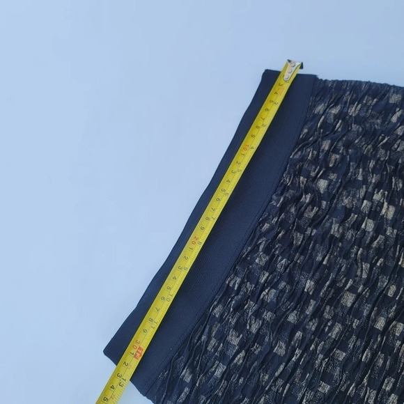 Forever 21 Womens Gold Black Foiled Textured Waves Skirt Elastic Waist Lined S - Picture 6 of 9